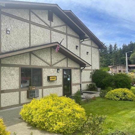 Baranof Lodge Sitka Bagian luar foto